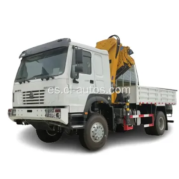 Sinotruk Howo Off Road Cargo Truck 4x4 con una grúa de nudillos de 10ton